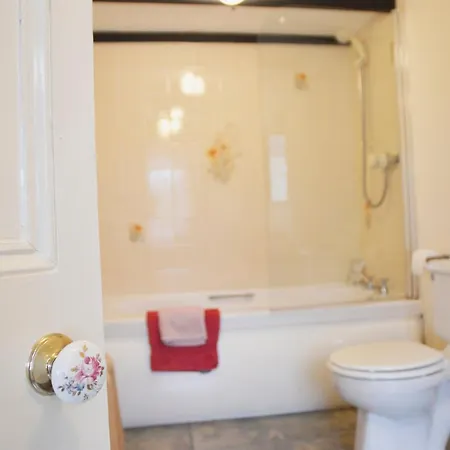 Keepers בית נופש *